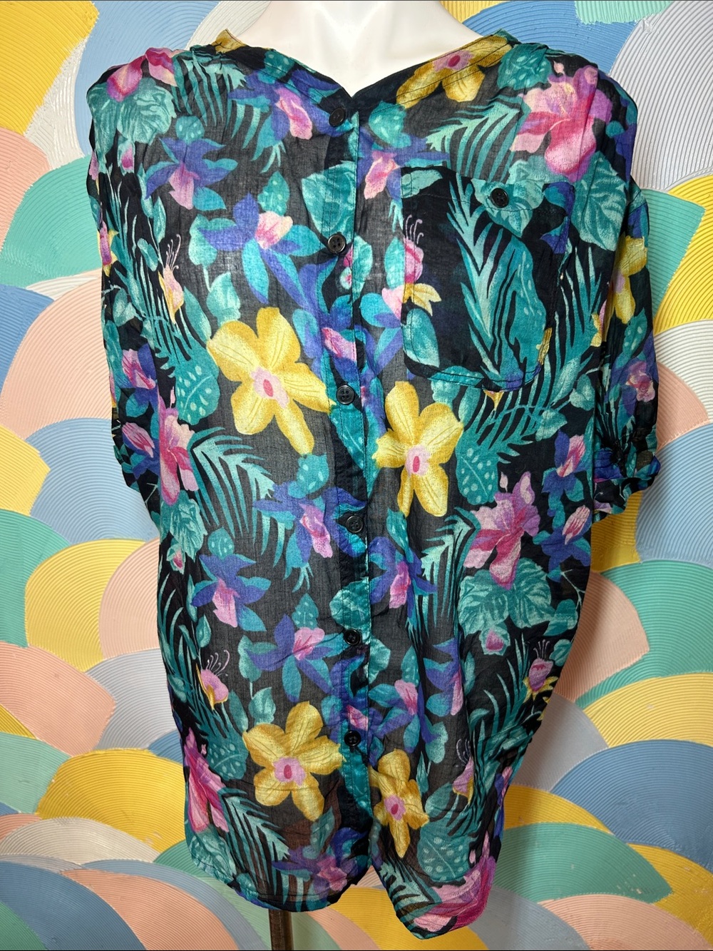 Gitano Women’s  Floral One-Piece Romper in Black with Bright Floral Print sz S